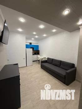 1-к квартира, посуточно, 40м2, 5/9 этаж