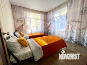 2-к квартира, посуточно, 49м2, 1/9 этаж