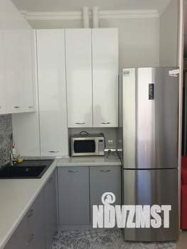 Студия квартира, посуточно, 35м2, 2/4 этаж