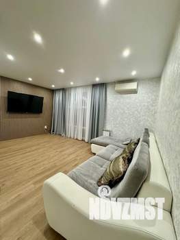 4-к квартира, посуточно, 120м2, 4/4 этаж