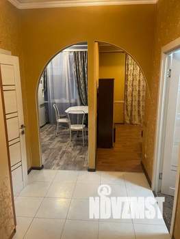 2-к квартира, посуточно, 50м2, 1/18 этаж