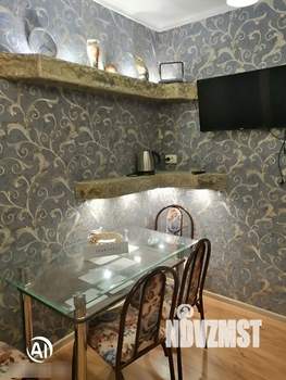 1-к квартира, посуточно, 30м2, 4/4 этаж