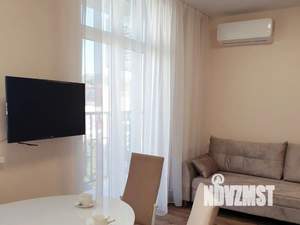Студия квартира, посуточно, 34м2, 17/18 этаж