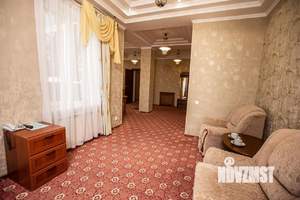 2-к квартира, посуточно, 50м2, 1/1 этаж