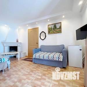 2-к квартира, посуточно, 22м2, 3/3 этаж