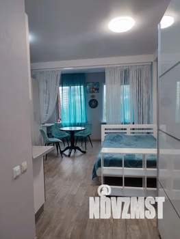 Студия квартира, посуточно, 35м2, 6/6 этаж