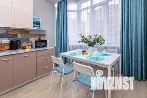 1-к квартира, посуточно, 33м2, 6/12 этаж