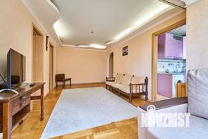 2-к квартира, посуточно, 52м2, 4/5 этаж