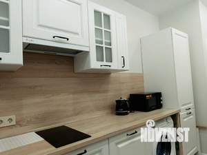 Студия квартира, посуточно, 25м2, 1/6 этаж