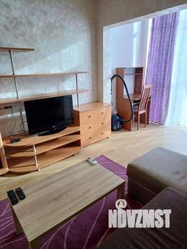 Студия квартира, на длительный срок, 33м2, 6/20 этаж