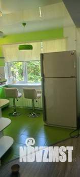2-к квартира, посуточно, 50м2, 2/5 этаж