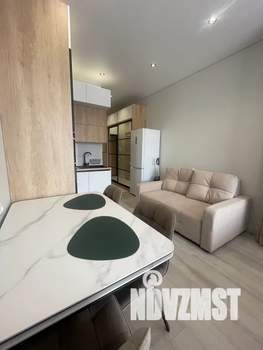 Студия квартира, посуточно, 30м2, 11/20 этаж