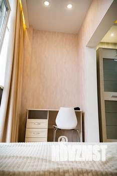 Студия квартира, посуточно, 36м2, 5/19 этаж