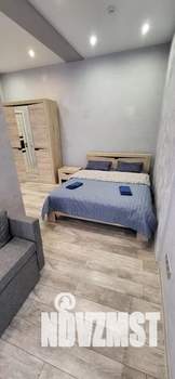 Студия квартира, посуточно, 40м2, 2/3 этаж