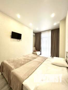 1-к квартира, посуточно, 35м2, 4/4 этаж