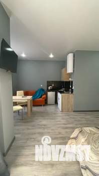Студия квартира, посуточно, 33м2, 1/5 этаж