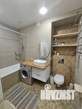 1-к квартира, посуточно, 40м2, 2/16 этаж