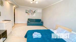 1-к квартира, посуточно, 40м2, 16/16 этаж
