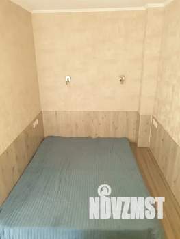 Студия квартира, посуточно, 35м2, 2/4 этаж