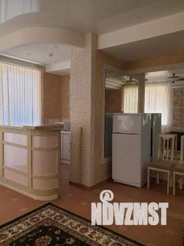 2-к квартира, посуточно, 48м2, 1/1 этаж