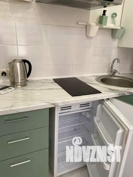 Студия квартира, посуточно, 27м2, 1/10 этаж