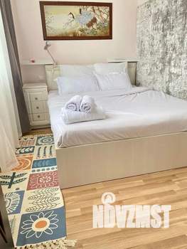 2-к квартира, посуточно, 47м2, 8/20 этаж