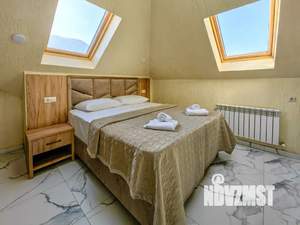 Студия квартира, посуточно, 33м2, 3/3 этаж