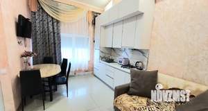 2-к квартира, посуточно, 45м2, 1/5 этаж
