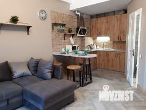 1-к квартира, посуточно, 35м2, 1/1 этаж