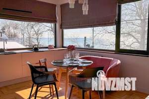 1-к квартира, посуточно, 54м2, 3/3 этаж