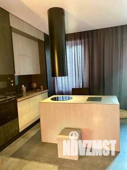 Студия квартира, посуточно, 37м2, 2/9 этаж