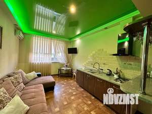 3-к квартира, посуточно, 55м2, 1/3 этаж