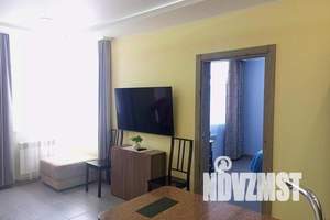 2-к квартира, посуточно, 42м2, 10/17 этаж