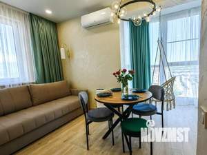 1-к квартира, посуточно, 40м2, 1/1 этаж