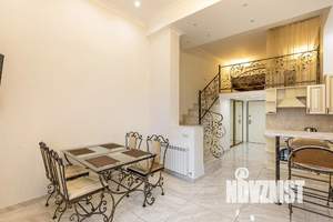 1-к квартира, посуточно, 56м2, 1/1 этаж