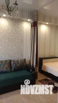 1-к квартира, посуточно, 35м2, 2/10 этаж