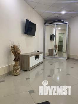 1-к квартира, посуточно, 32м2, 1/12 этаж