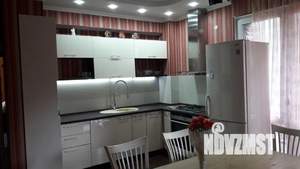 2-к квартира, посуточно, 80м2, 1/3 этаж