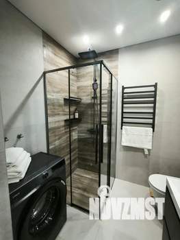 1-к квартира, посуточно, 34м2, 10/18 этаж