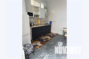 1-к квартира, посуточно, 40м2, 1/3 этаж