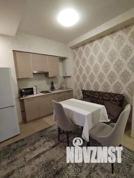 Студия квартира, посуточно, 31м2, 9/10 этаж