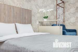 Студия квартира, посуточно, 35м2, 9/21 этаж