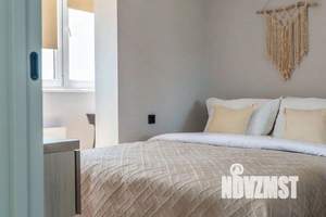 3-к квартира, посуточно, 49м2, 1/1 этаж