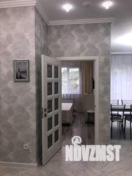 1-к квартира, посуточно, 43м2, 4/6 этаж