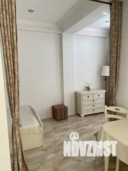 Студия квартира, посуточно, 39м2, 10/12 этаж