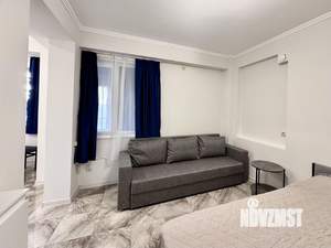 Студия квартира, посуточно, 30м2, 1/3 этаж