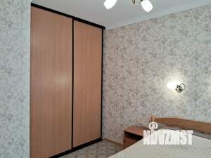 Студия квартира, посуточно, 42м2, 2/5 этаж