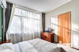 3-к квартира, посуточно, 75м2, 1/1 этаж