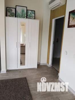 Студия квартира, посуточно, 40м2, 4/4 этаж