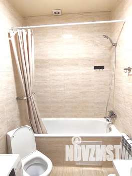 1-к квартира, посуточно, 42м2, 3/9 этаж